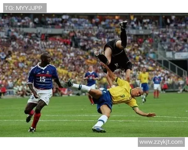 2006年世界杯经典对决巴西与法国的精彩回顾与分析