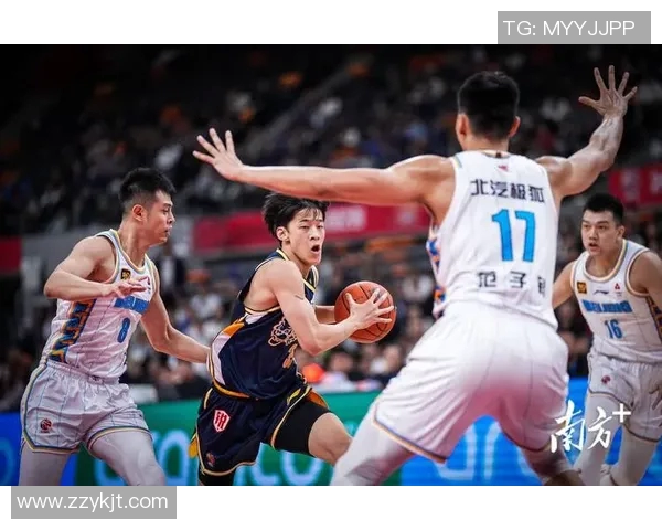 CBA精彩对决北京队迎战广东队争夺胜利荣耀