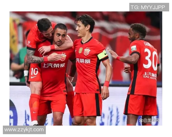 安郅与阿姆卡尔激战正酣球迷期待精彩对决与精彩进球