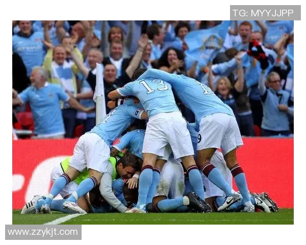 曼彻斯特对决斯托克城精彩赛事回顾与分析