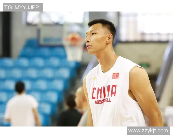 易建联：从CBA巨星到国际赛场的传奇之路与篮球梦想的追逐