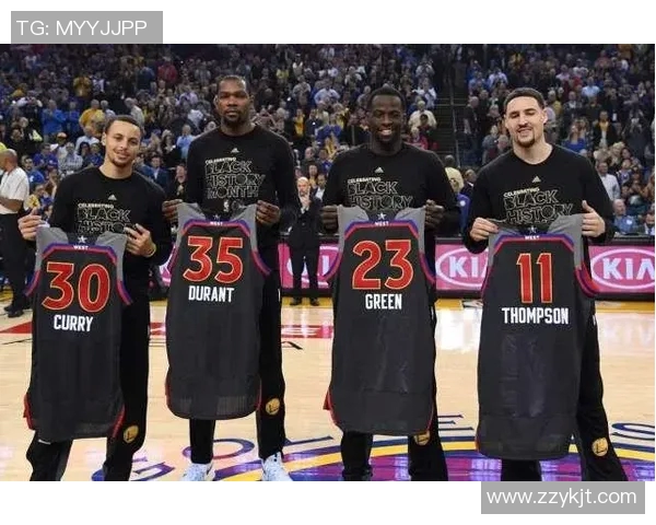 勇士创历史73胜纪录对决灰熊展现篮球巅峰对抗魅力