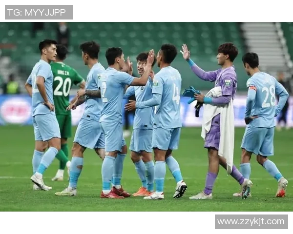 北京国安与山东队激战正酣比分悬念不断球迷期待精彩反转 北京国安与山东队激战正酣比分悬念不断球迷期待精彩反转