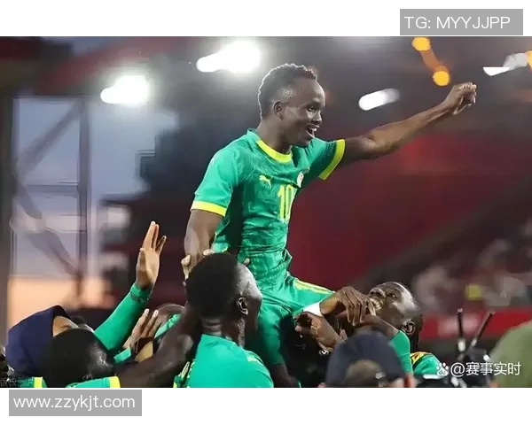 马内的足球传奇：从塞内加尔小镇到世界舞台的辉煌旅程